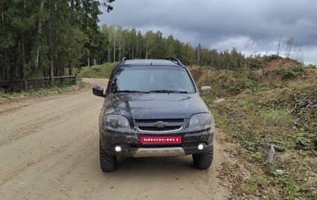 Chevrolet Niva I рестайлинг, 2013 год, 600 000 рублей, 1 фотография