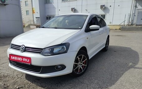 Volkswagen Polo VI (EU Market), 2013 год, 770 000 рублей, 1 фотография