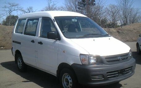 Toyota Town Ace III, 2001 год, 550 000 рублей, 1 фотография