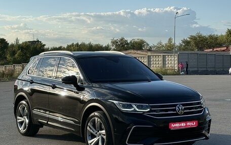 Volkswagen Tiguan II, 2021 год, 3 700 000 рублей, 1 фотография