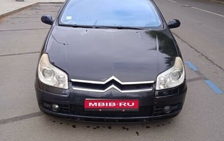 Citroen C5 I рестайлинг, 2004 год, 380 000 рублей, 1 фотография