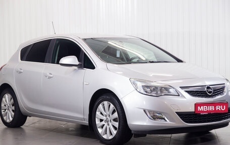 Opel Astra J, 2012 год, 795 000 рублей, 1 фотография