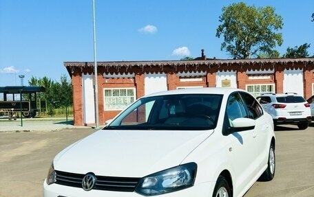 Volkswagen Polo VI (EU Market), 2011 год, 1 050 000 рублей, 1 фотография