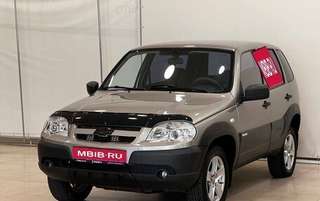 Chevrolet Niva I рестайлинг, 2012 год, 645 000 рублей, 1 фотография