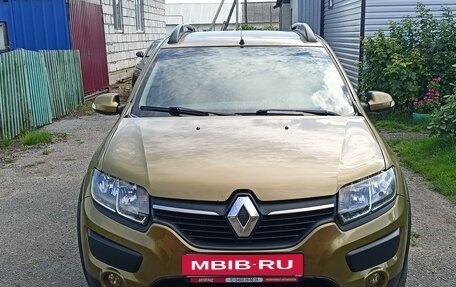 Renault Sandero II рестайлинг, 2015 год, 950 000 рублей, 1 фотография