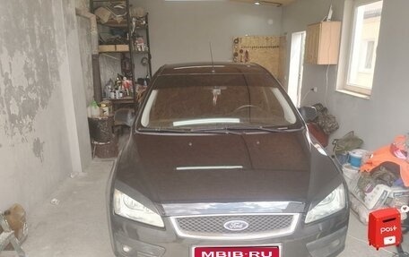 Ford Focus II рестайлинг, 2005 год, 650 000 рублей, 1 фотография