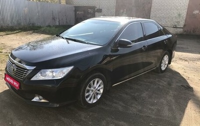 Toyota Camry, 2013 год, 1 900 000 рублей, 1 фотография