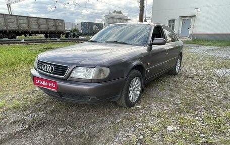 Audi A6, 1996 год, 415 000 рублей, 1 фотография