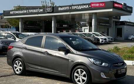 Hyundai Solaris II рестайлинг, 2011 год, 780 000 рублей, 1 фотография