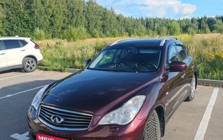 Infiniti QX50 I рестайлинг, 2013 год, 1 750 000 рублей, 1 фотография