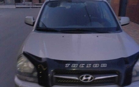 Hyundai Tucson III, 2008 год, 1 000 000 рублей, 1 фотография