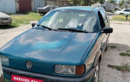 Volkswagen Passat B3, 1992 год, 230 000 рублей, 1 фотография