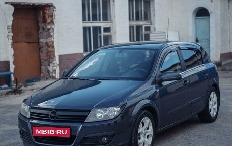 Opel Astra H, 2006 год, 600 000 рублей, 1 фотография