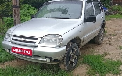 Chevrolet Niva I рестайлинг, 2004 год, 349 999 рублей, 1 фотография