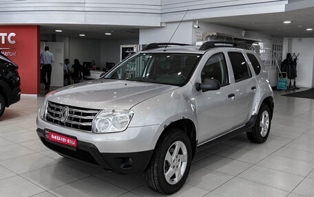 Renault Duster I рестайлинг, 2014 год, 825 000 рублей, 1 фотография