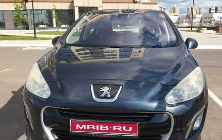 Peugeot 308 II, 2011 год, 859 000 рублей, 1 фотография