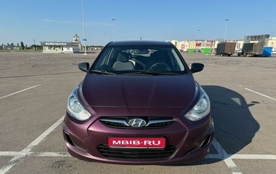 Hyundai Solaris II рестайлинг, 2012 год, 1 000 000 рублей, 1 фотография