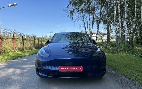 Tesla Model Y I, 2022 год, 6 990 000 рублей, 1 фотография