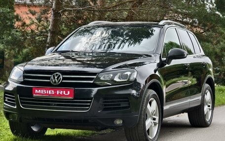 Volkswagen Touareg III, 2011 год, 2 900 000 рублей, 1 фотография