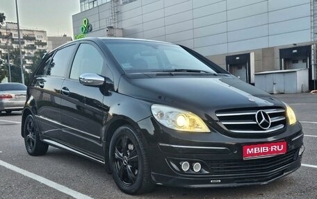 Mercedes-Benz B-Класс, 2005 год, 800 000 рублей, 1 фотография