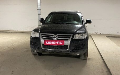 Volkswagen Touareg III, 2008 год, 1 350 000 рублей, 1 фотография