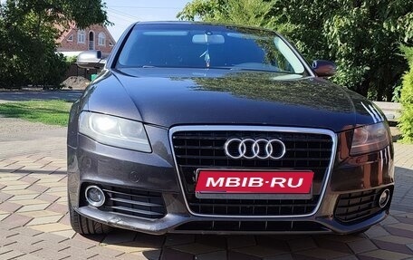 Audi A4, 2010 год, 1 350 000 рублей, 1 фотография