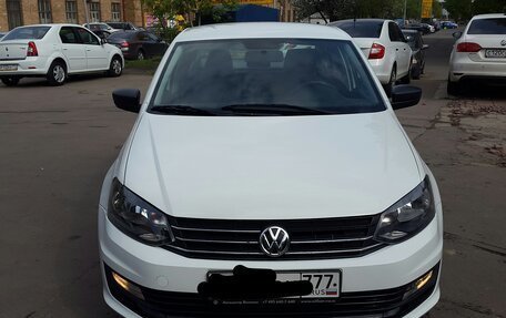 Volkswagen Polo VI (EU Market), 2015 год, 670 000 рублей, 1 фотография