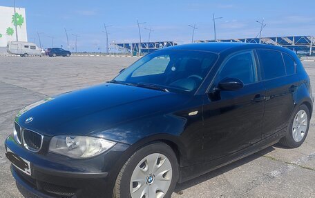 BMW 1 серия, 2008 год, 910 000 рублей, 1 фотография