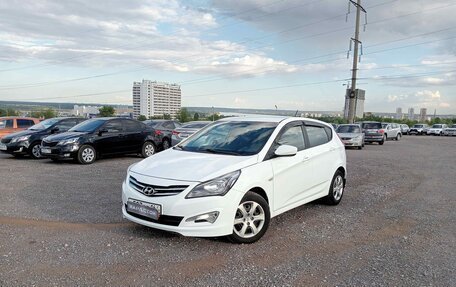 Hyundai Solaris II рестайлинг, 2016 год, 960 000 рублей, 1 фотография