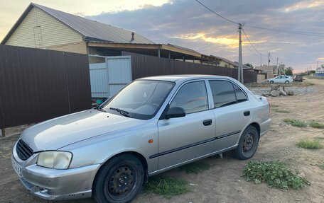 Hyundai Accent II, 2005 год, 330 000 рублей, 1 фотография