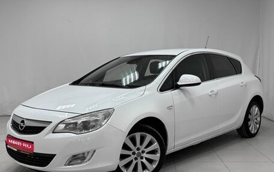 Opel Astra J, 2011 год, 820 000 рублей, 1 фотография