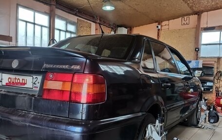 Volkswagen Passat B4, 1996 год, 210 000 рублей, 3 фотография