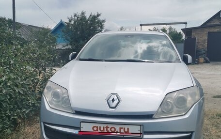 Renault Laguna III рестайлинг, 2008 год, 660 000 рублей, 2 фотография