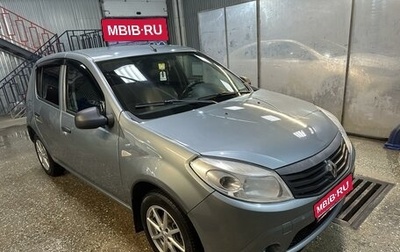 Renault Sandero I, 2013 год, 550 000 рублей, 1 фотография