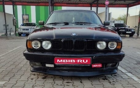 BMW 5 серия, 1992 год, 230 000 рублей, 1 фотография