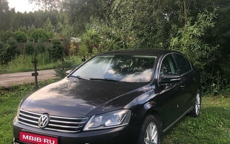 Volkswagen Passat B7, 2011 год, 850 000 рублей, 1 фотография