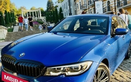 BMW 3 серия, 2021 год, 5 000 000 рублей, 1 фотография