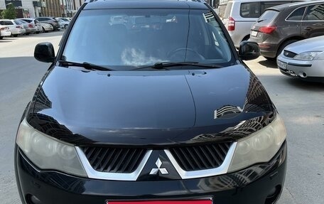 Mitsubishi Outlander III рестайлинг 3, 2007 год, 1 420 000 рублей, 1 фотография