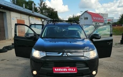 Mitsubishi Outlander III рестайлинг 3, 2013 год, 1 540 000 рублей, 1 фотография