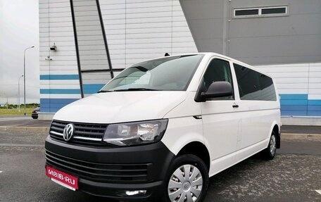 Volkswagen Transporter T6 рестайлинг, 2018 год, 3 159 000 рублей, 1 фотография