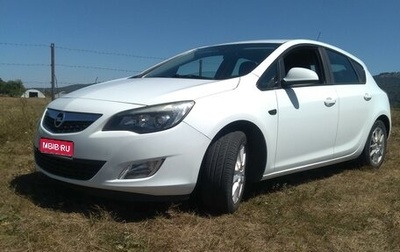 Opel Astra J, 2011 год, 850 000 рублей, 1 фотография