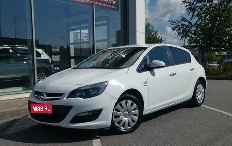 Opel Astra J, 2014 год, 899 000 рублей, 1 фотография