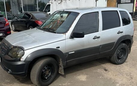 Chevrolet Niva I рестайлинг, 2009 год, 300 000 рублей, 1 фотография