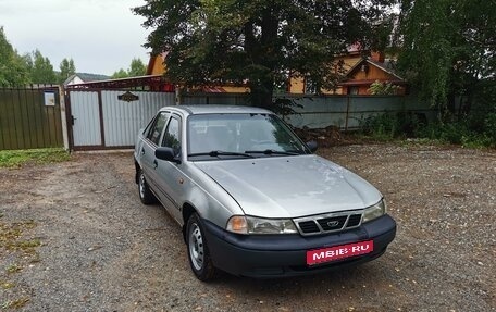 Daewoo Nexia I рестайлинг, 2003 год, 140 000 рублей, 1 фотография