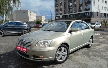 Toyota Avensis III рестайлинг, 2006 год, 990 000 рублей, 1 фотография