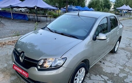 Renault Logan II, 2015 год, 859 000 рублей, 1 фотография