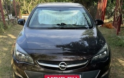 Opel Astra J, 2013 год, 925 000 рублей, 1 фотография