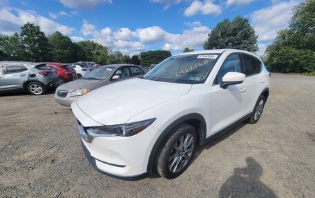 Mazda CX-5 II, 2021 год, 2 400 000 рублей, 1 фотография