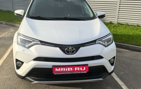 Toyota RAV4, 2019 год, 2 700 000 рублей, 1 фотография