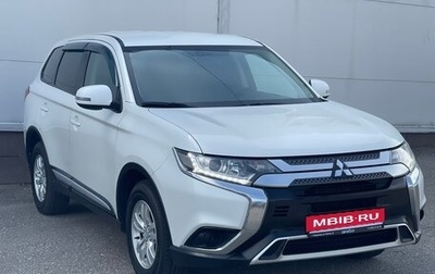 Mitsubishi Outlander III рестайлинг 3, 2019 год, 2 177 000 рублей, 1 фотография